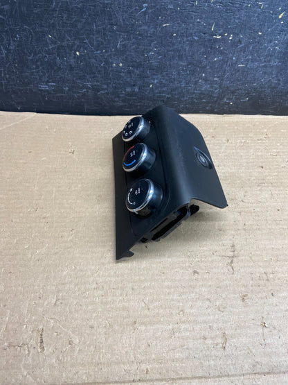 2011-2014 Chrysler 200 Heater AC Climate Switch Temperature Control OE ah3943 DG1