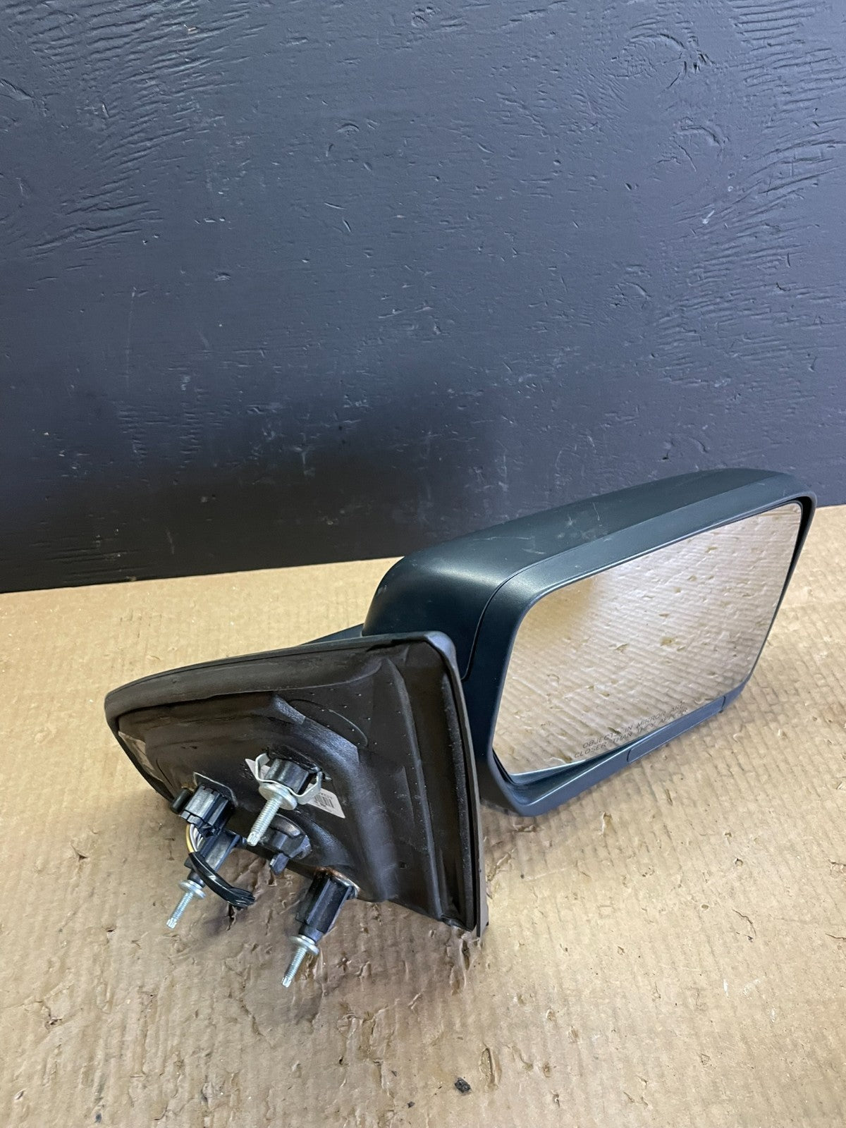 2007 to 2014 Ford F150 Right Passenger View Door Mirror OEM AB3263 MS4