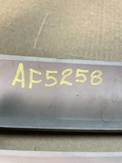2002 to 2006 Cadillac Escalade Front Upper Grille Grill AF5258 DW7