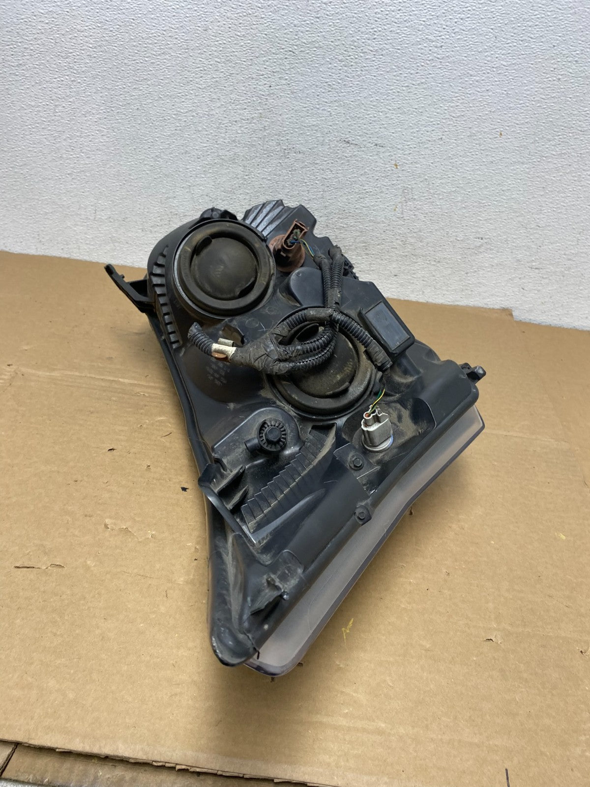 2015-2019 Ford Transit VAN Left Driver LH Halogen Black Headlight AD3874 DW10