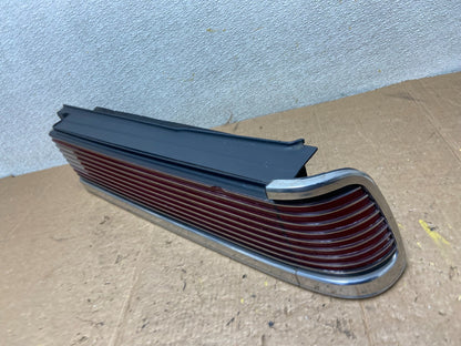 1986 to 1988 Chrysler LeBaron Right Passenger RH Tail Light Oem AA3848 DG1