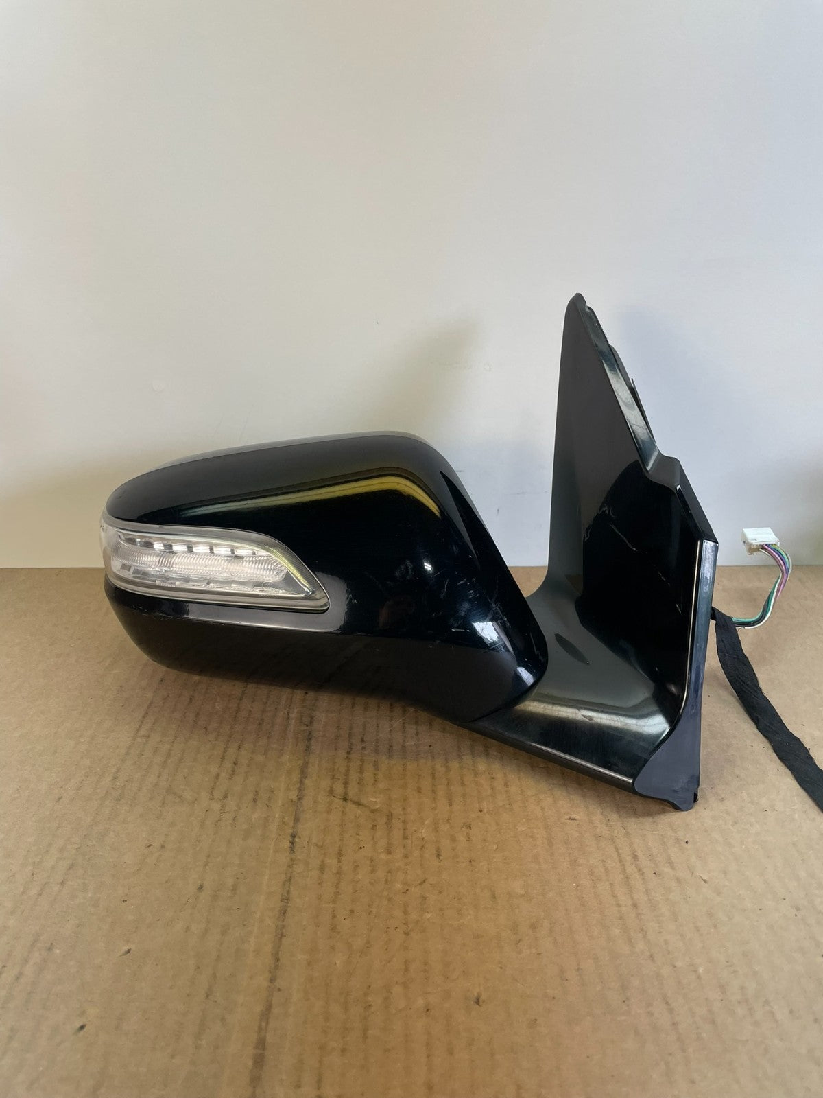 2010 to 2013 Acura MDX Right Passenger RH Side View Door Mirror AF5501 DW0