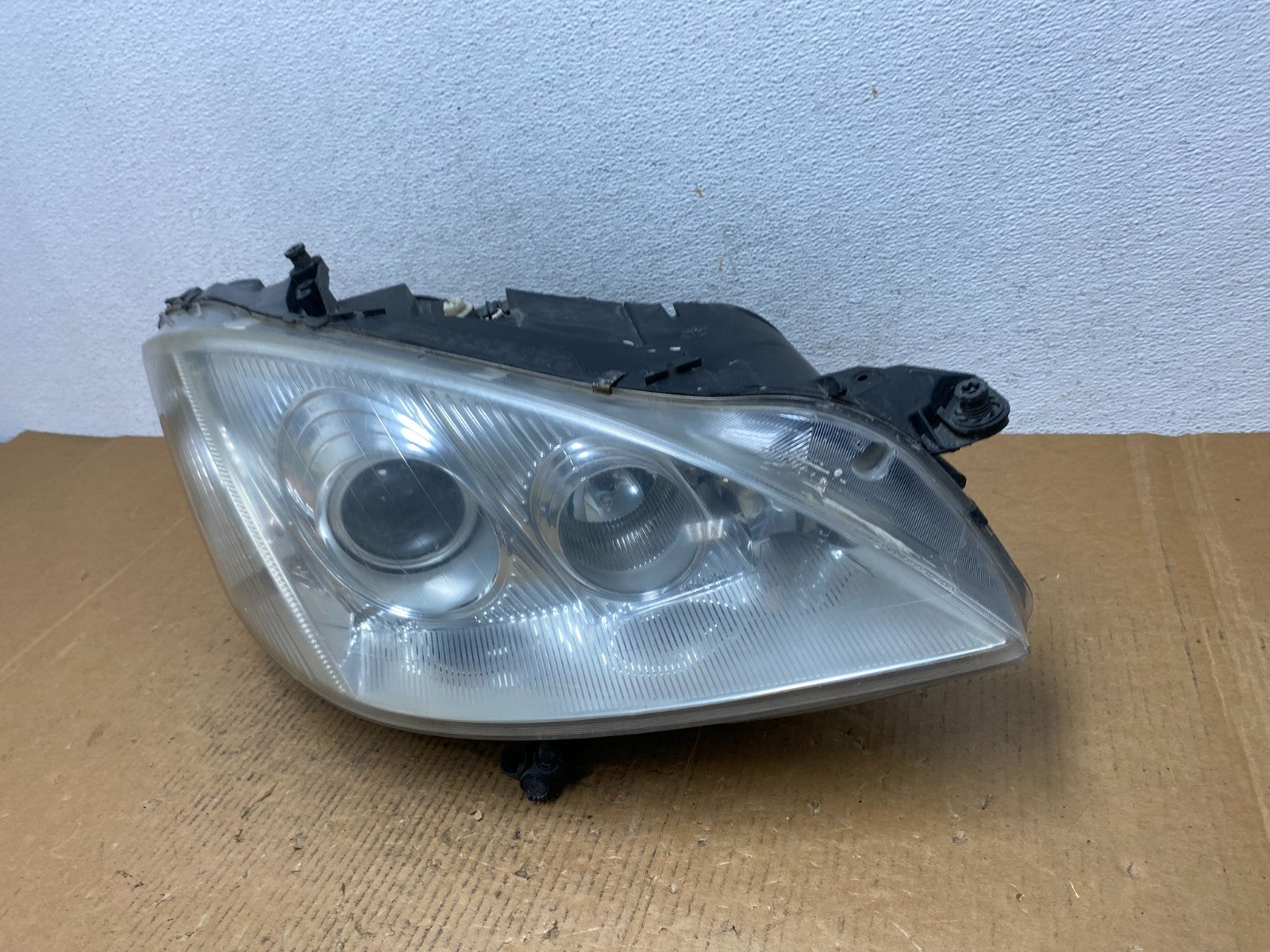Xenon HID 2007 to 2009 Mercedes S-Class Right Passenger Rh Headlight AE1248 DW1