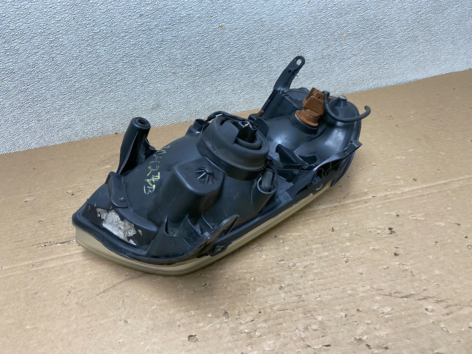 2005 - 2006 Mazda Tribute Left Driver LH Halogen Headlight Oem AB4873 DW5