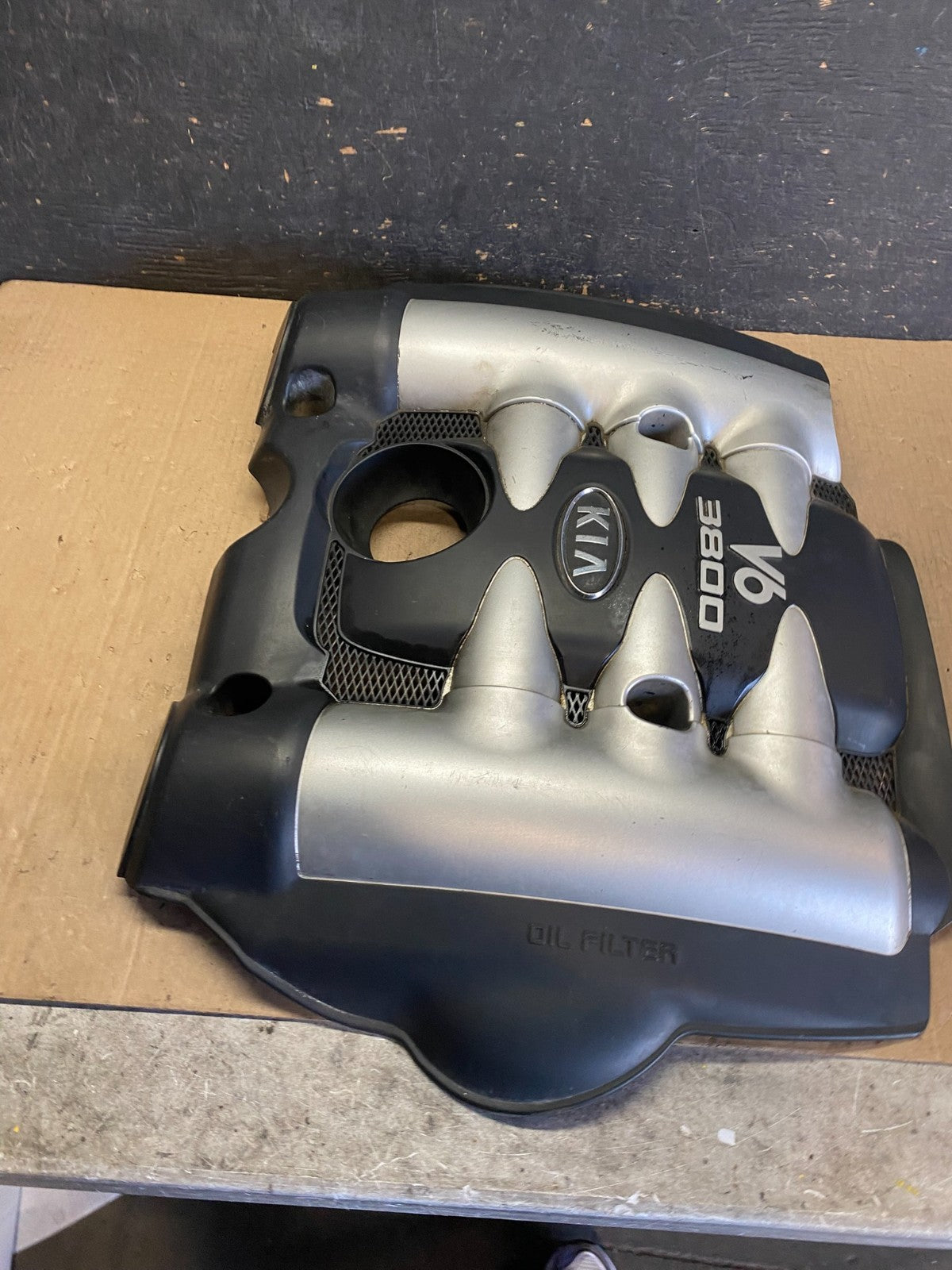 2006 to 2008 Kia Sedona V6 3.8L Engine Motor Cover Oem q5828 DG2