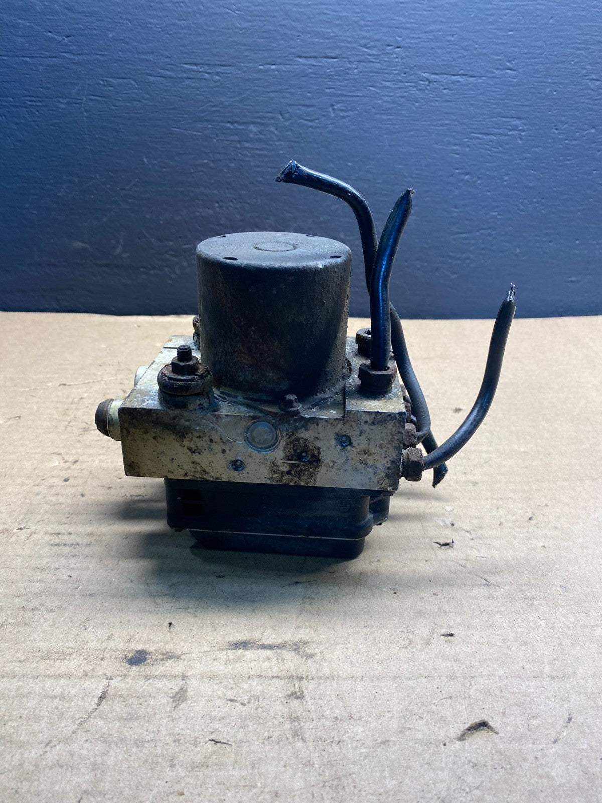 2009 2014 Chevrolet Silverado ABS Anti Lock Brake Pump OEM ab7211 DG2