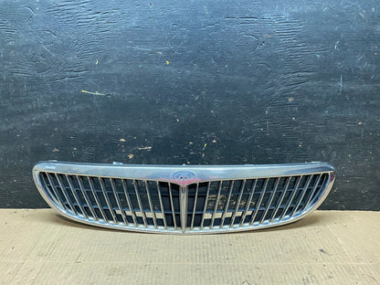 2000 to 2001 Infiniti i30 Front Upper Grill Grille OEM OEM u6421 DG0