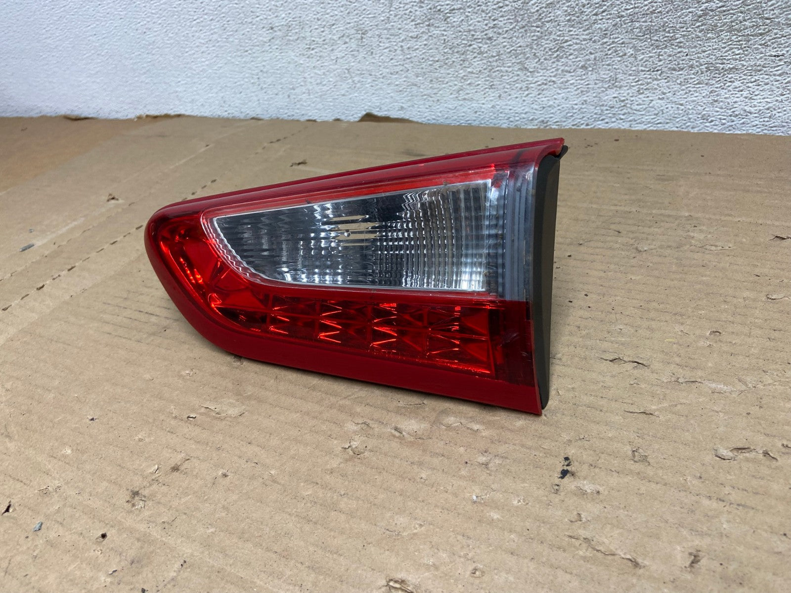 2013-2015 Infiniti JX35 QX60 Right Passenger LED Tail Light Inner AG8173 LK2