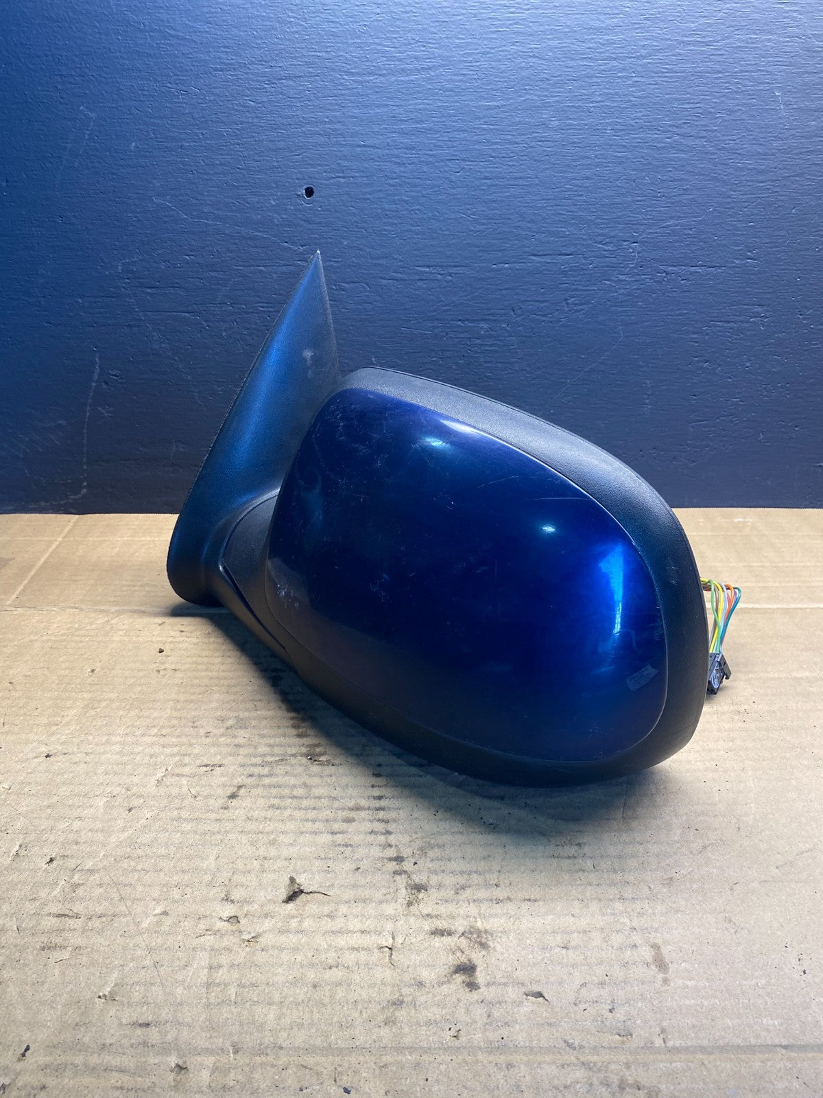 2003-2006 Chevrolet Tahoe Suburban Left Driver LH Turn Door Mirror OEM AB7096 MS2