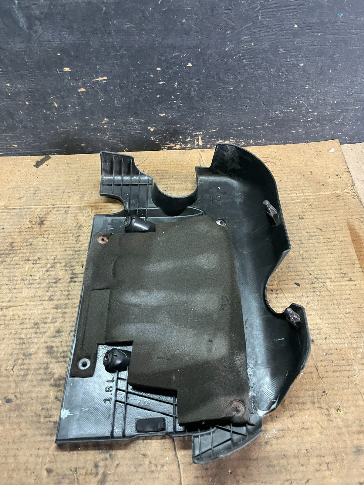 2007 to 2012 Nissan Versa Engine Motor Cover OEM Q9875 DG6