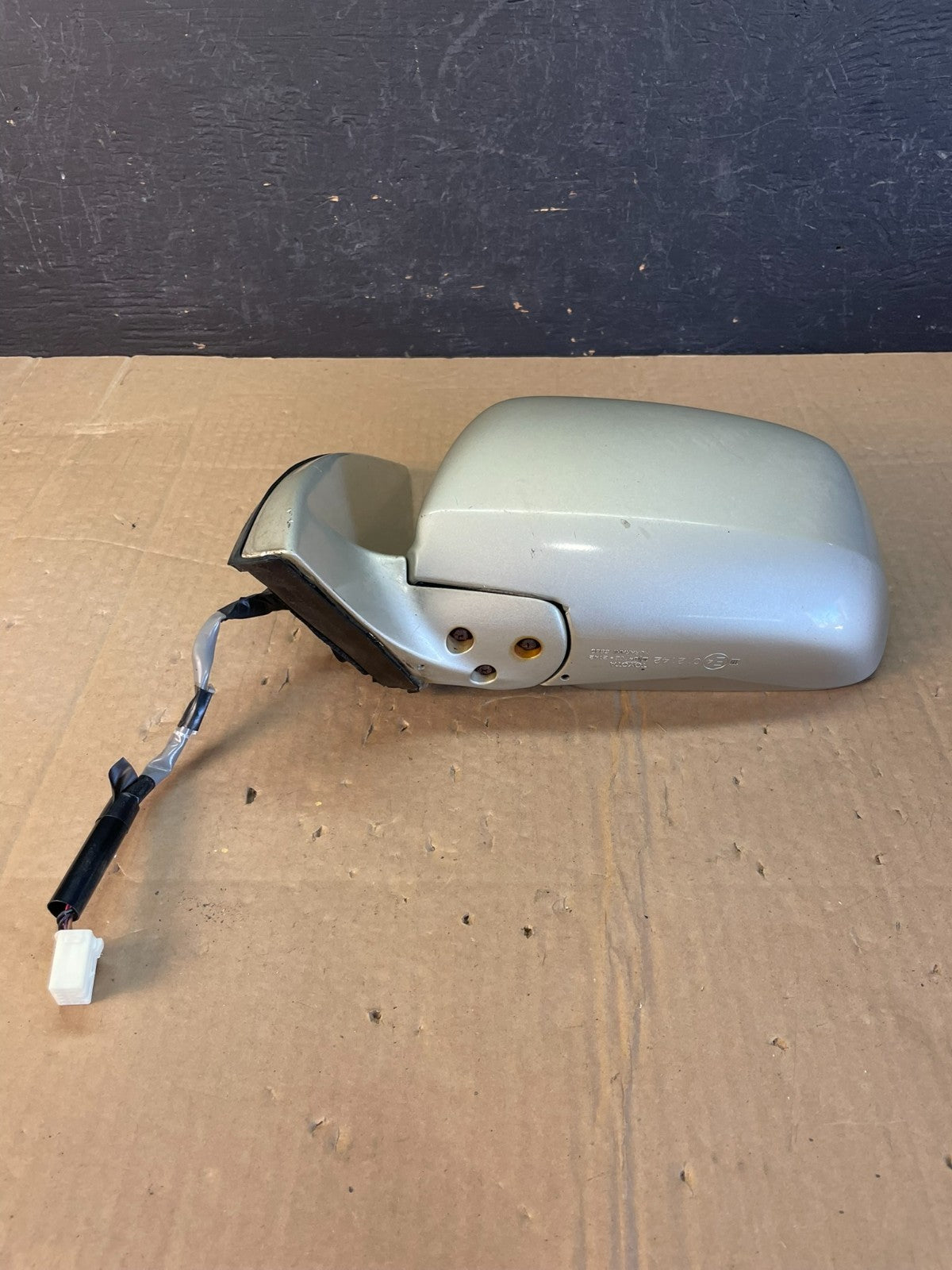 2001-2007 Toyota Highlander Left Driver LH Side View Door Mirror AC9818 DW3