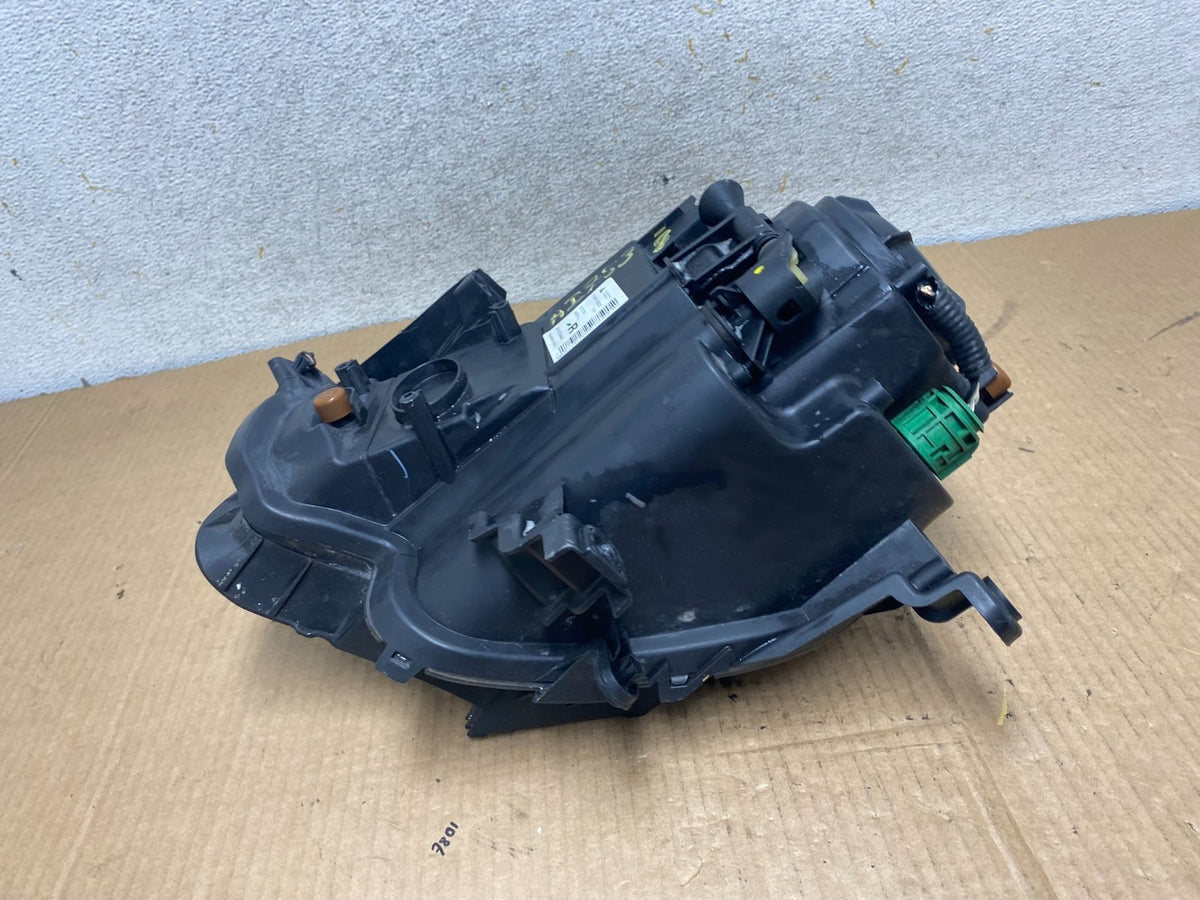 2014-2017 Jeep Cherokee Right Passenger RH Side Lower Headlight AI7838 DW8