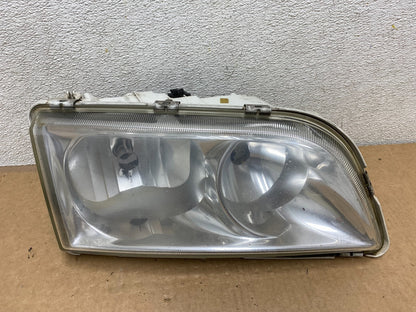 1999 Volvo S40 Right Passenger RH Headlight Oem F8553 DG1 Oem0