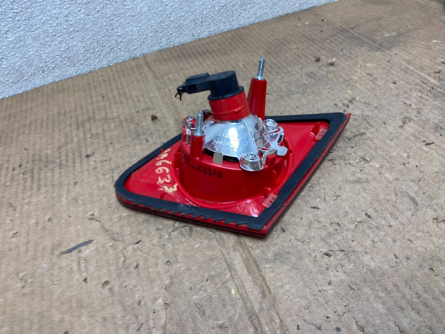 Sedan 2006-2010 Volkswagen Passat Left Driver LH Inner Tail Light Oem AA66334
