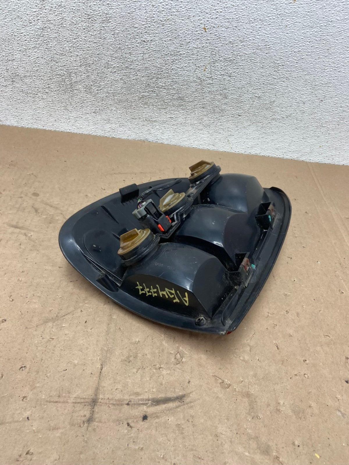 1998 to 2003 Dodge Durango Tail Light Right Passenger RH Side AG4777 LK6