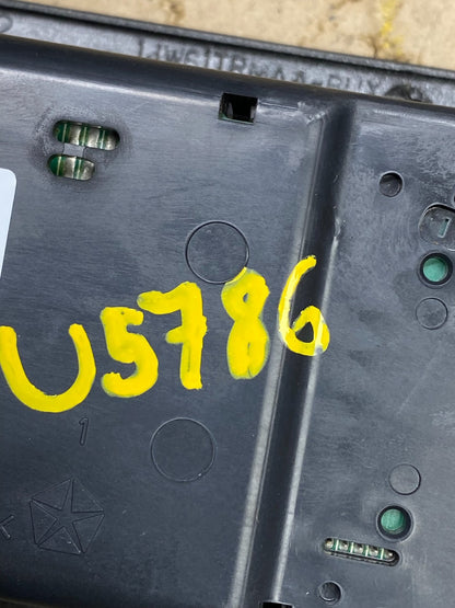 2010 to 2012 Dodge Caliber Dash Radio Center Bezel Climate Dash U5786 DG7
