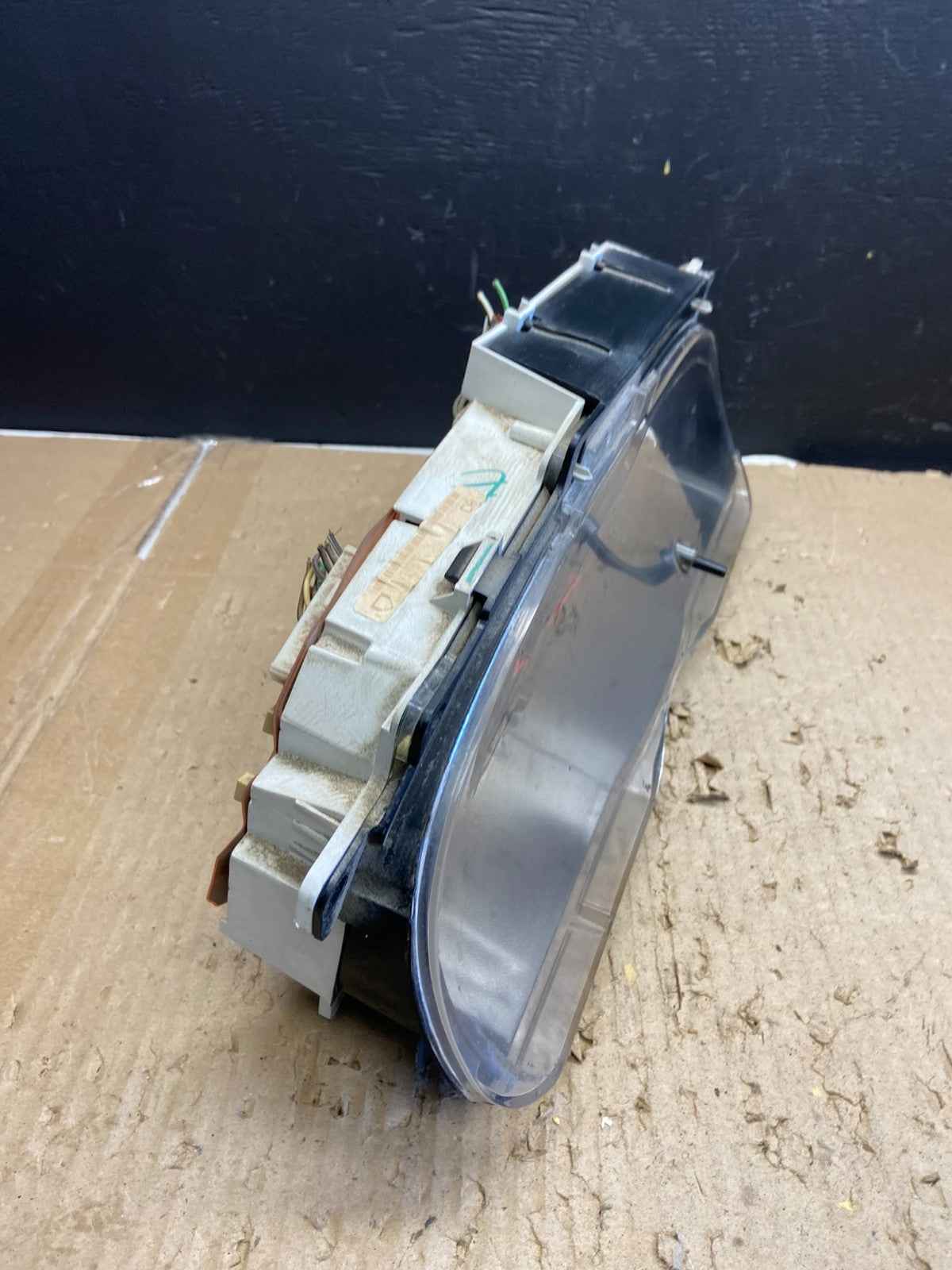 2001-2002 Ford Econoline E250 E350 Van Speedometer Instrument Cluster AB5765 DG2