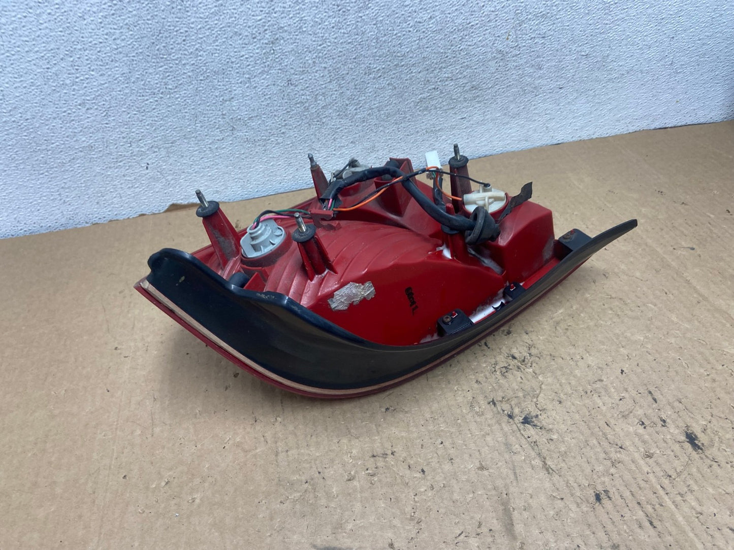 2001-2003 Sedan Hyundai Elantra Left Driver Lh Side Tail Light AG2350 LK5