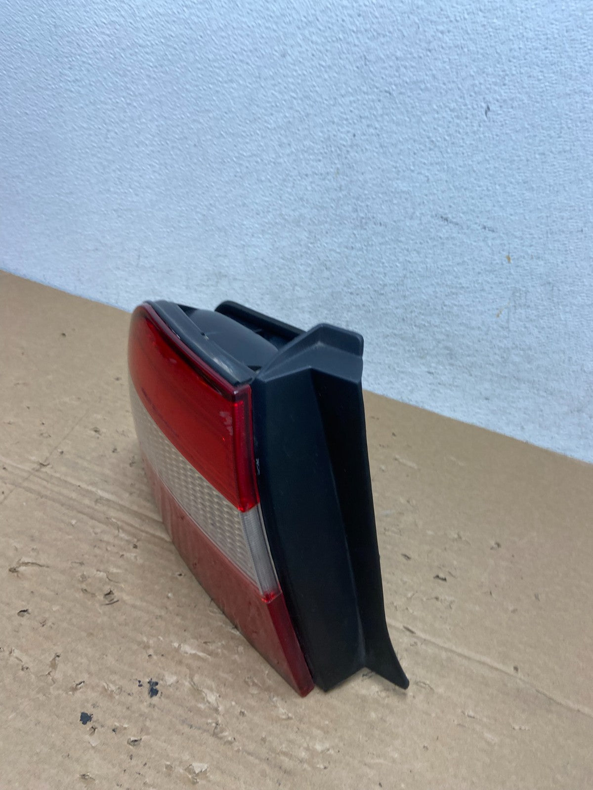 1994 - 1995 Honda Accord Left Driver Lh Side Tail light AD4111 DW1