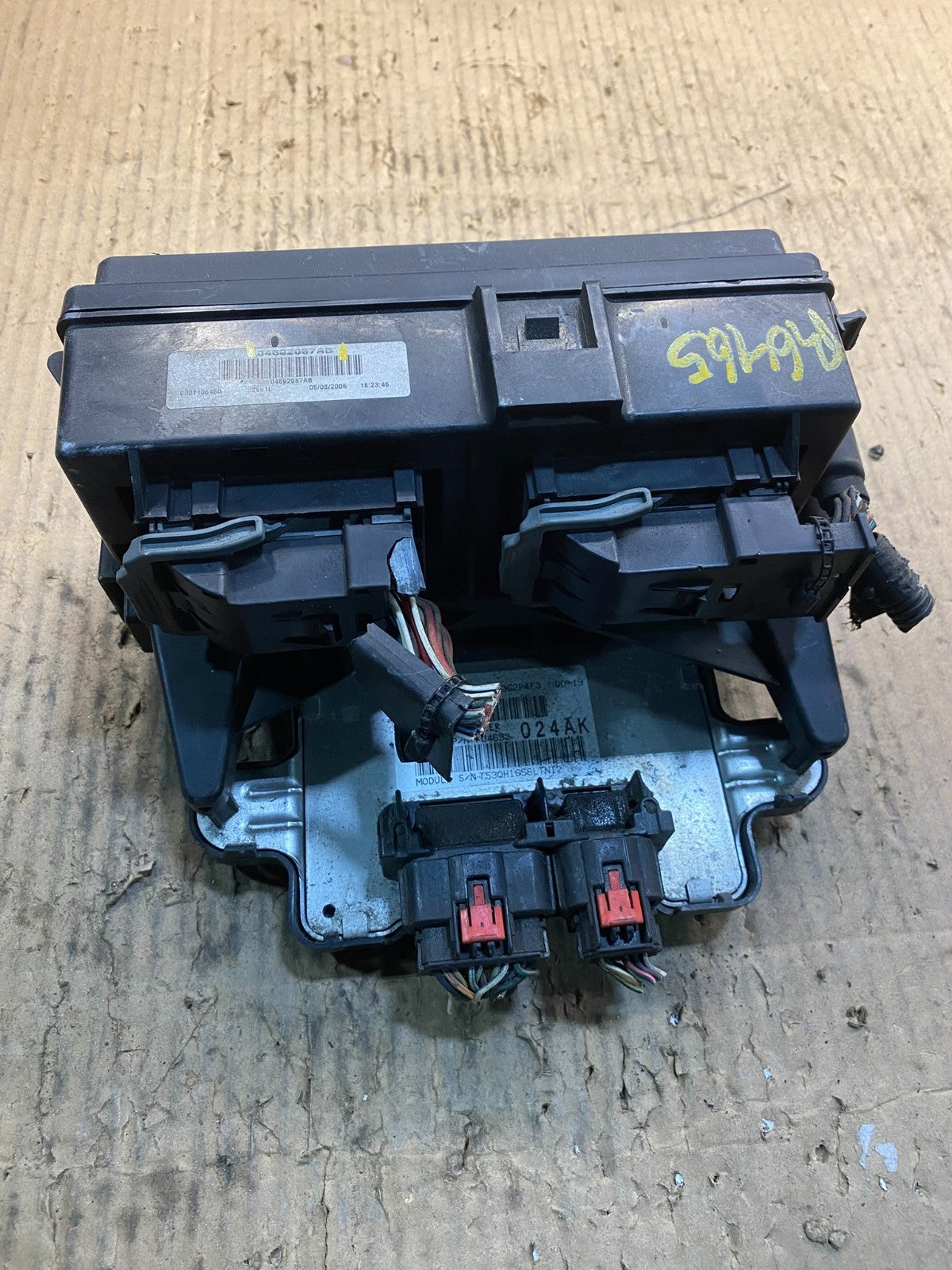 2006 Jeep Grand Cherokee Fuse Box Multi-Function Relay Module y1490 DG0