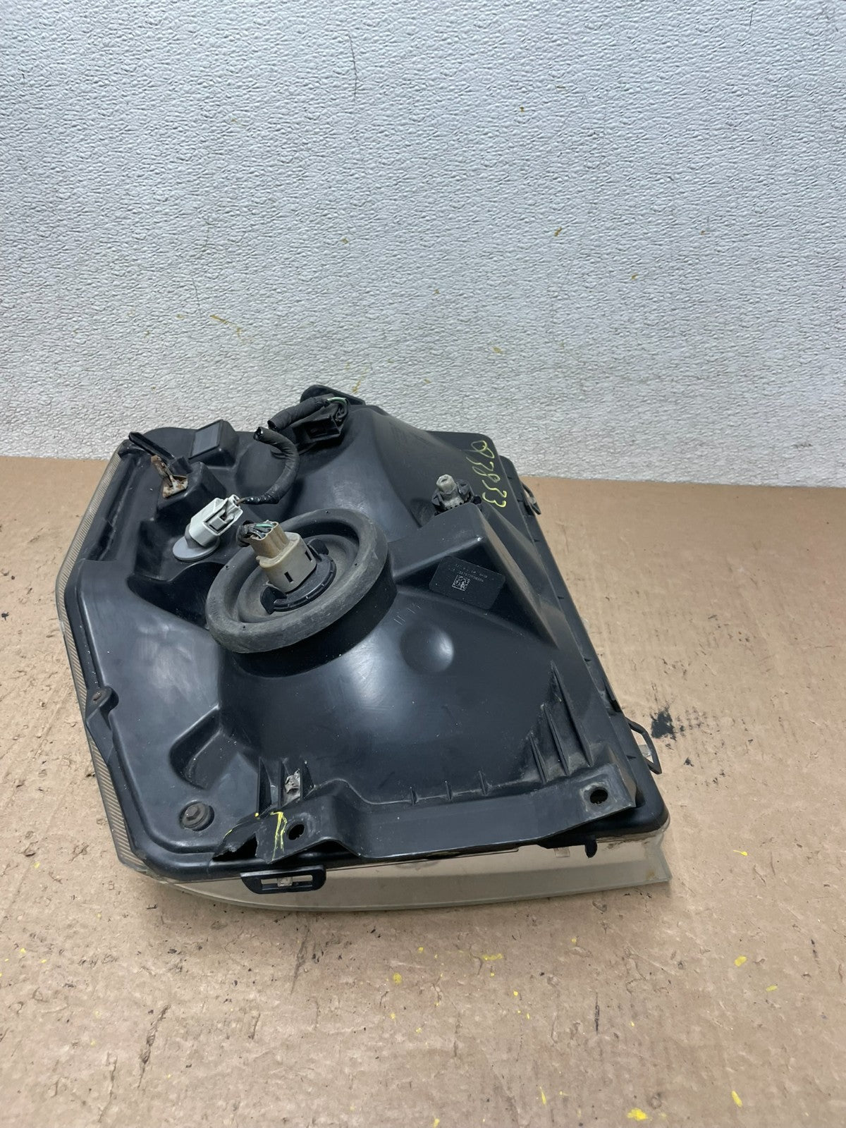 2008-2014 Ford Econoline E150 E250 E350 Left Driver LH Headlight OEM Q3833 DW16