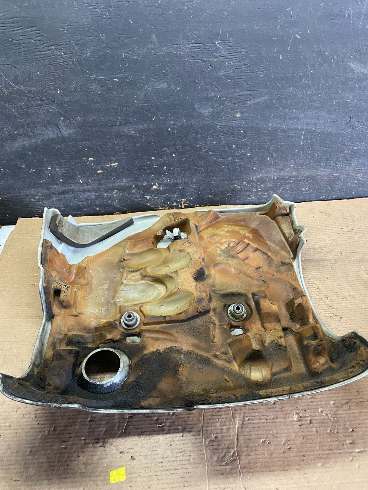 2006 Lexus GS300 Engine Motor Top Cover OEM R5121 DG5