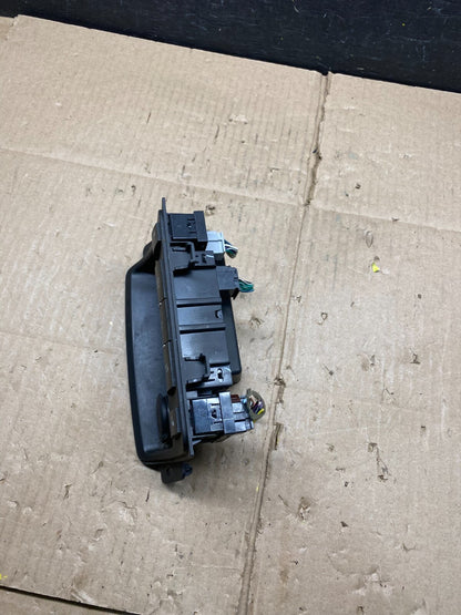 2008 2016 GMC Acadia Traverse Center Console Switch Panel Bezel Outlet L5426 DG3