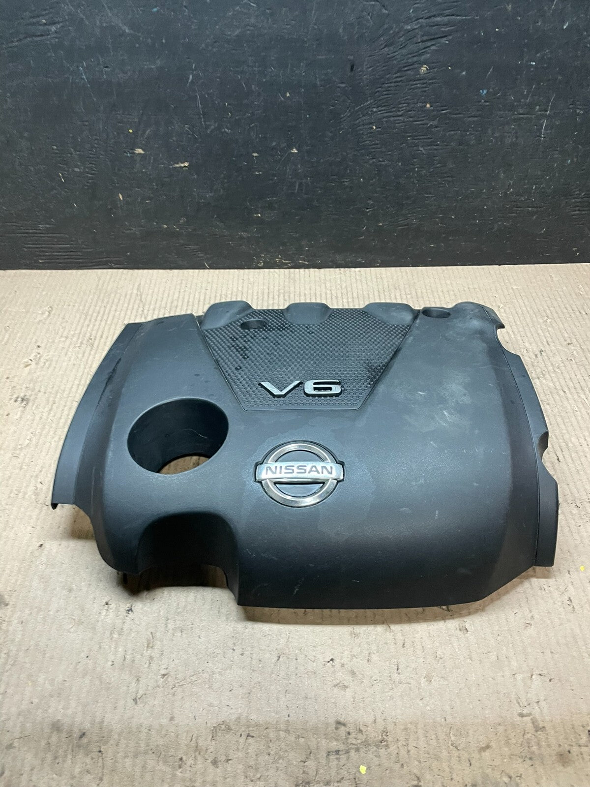 2009 to 2014 Nissan Maxima 3.5L Engine Motor Cover j3608 OEM DG0