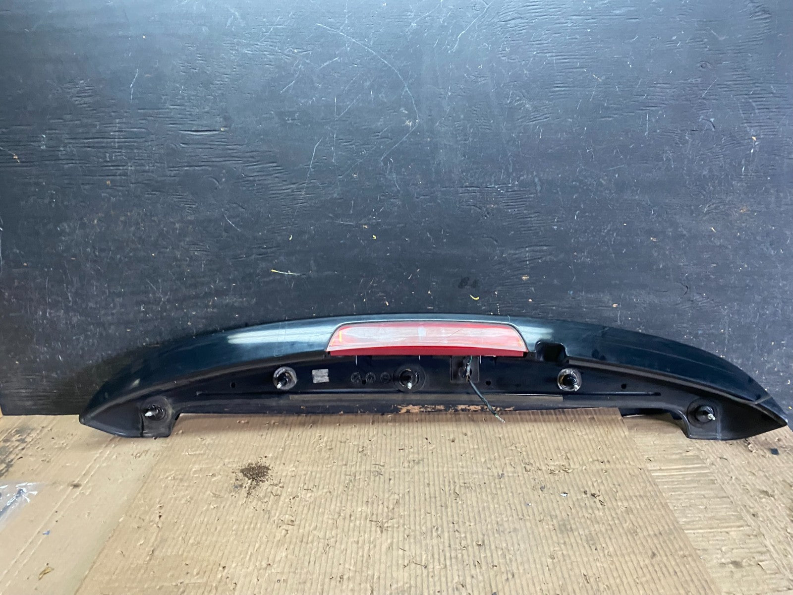 2011 2012 2013 Kia Sorento Rear Spoiler Wing Brake Light W9985 DG9