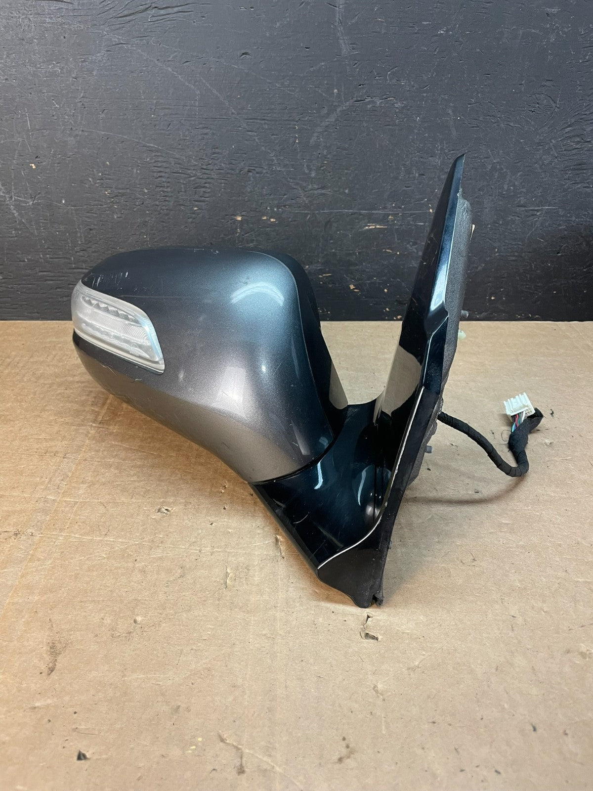 2010 to 2013 Acura MDX Right Passenger RH Side View Door Mirror AE8505 DW1