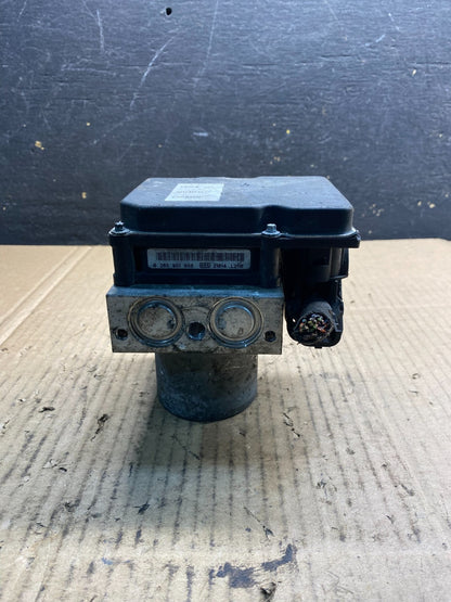 2010 to 2013 Mercedes E350 W212 ABS Anti Lock Brake Pump A2124315512 AB2741 DG1
