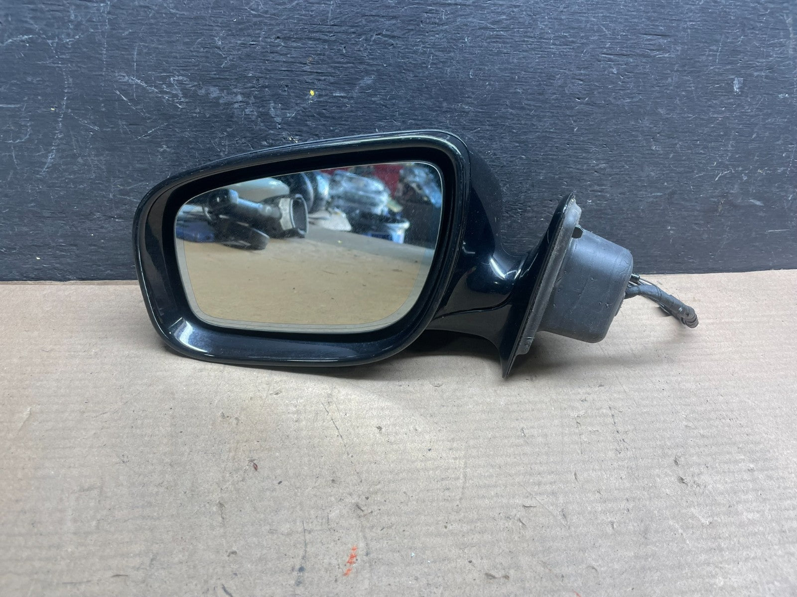 2007-2009 Mercedes E-Class  Left Driver Lh Side Door Mirror Turn Signal P7354 DG2