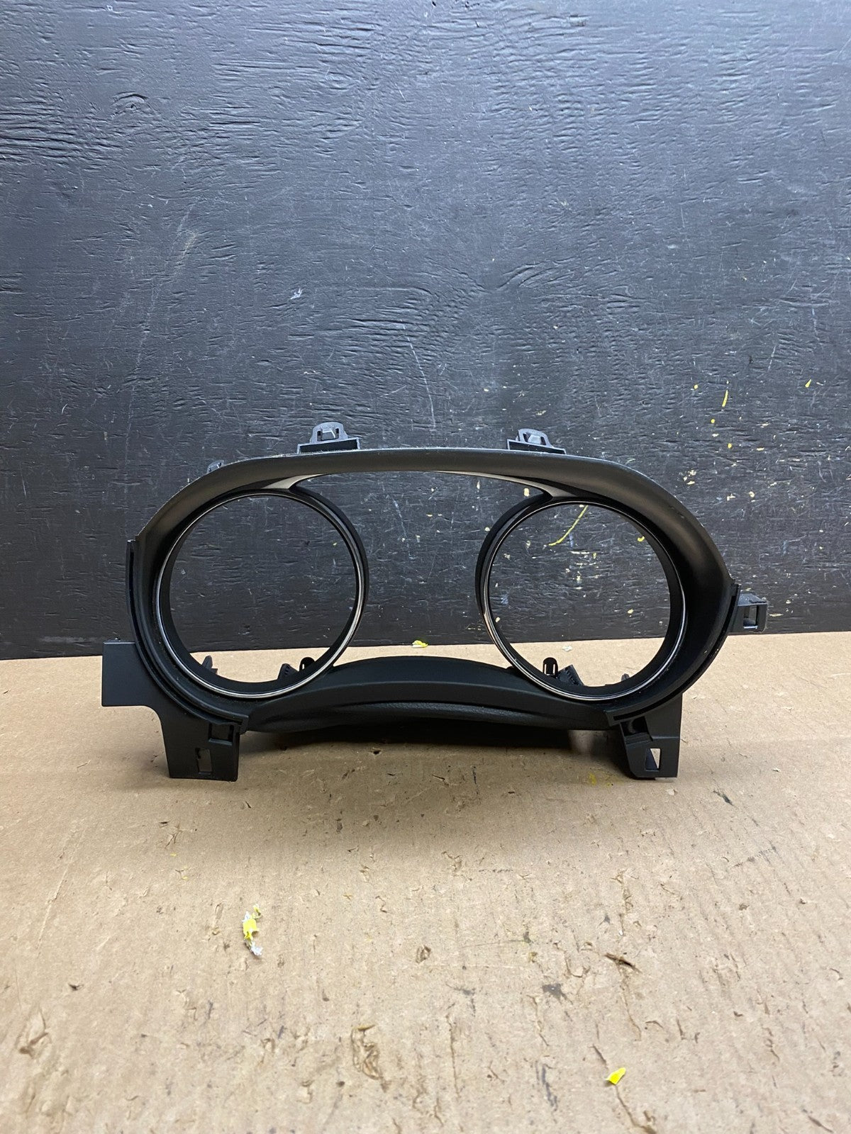 2014 to 2016 Nissan Rogue Speedometer Cluster Gauge Bezel Trim Oem T5828 DG0