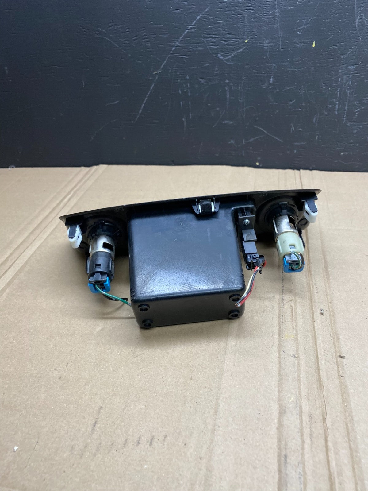 2008 to 2012 Nissan Armada Radio Bezel Cubby Storage Trim Aux AB8659 DG3