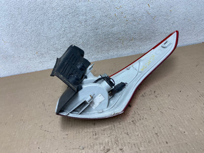 2013 to 2016 Ford Escape Left Driver LH Side Tail Light AI2424 LK6