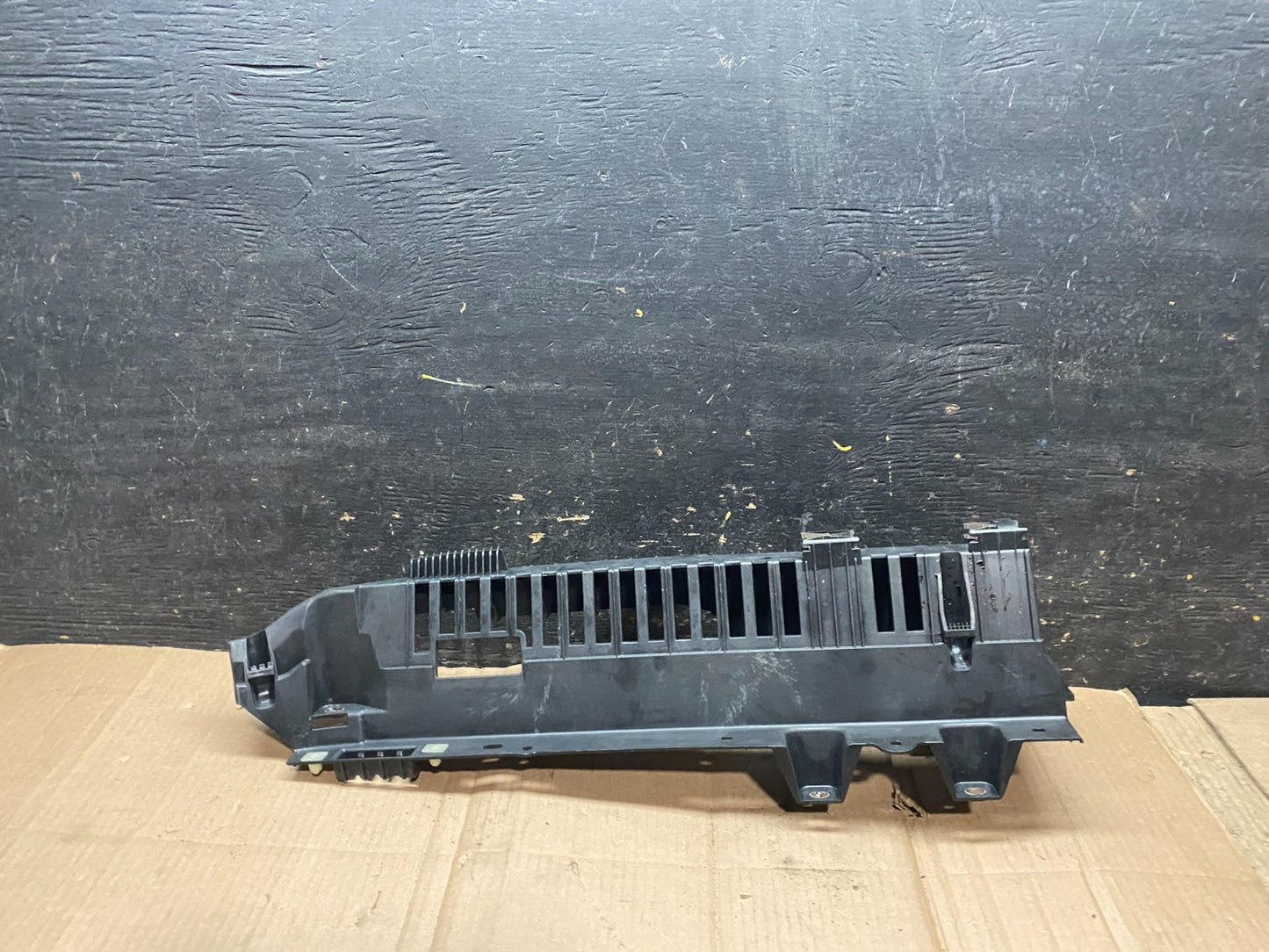 2015 to 2019 Bmw X6 Rear Left Driver Quarter Waist Rail Cover Panel W4701 DG0