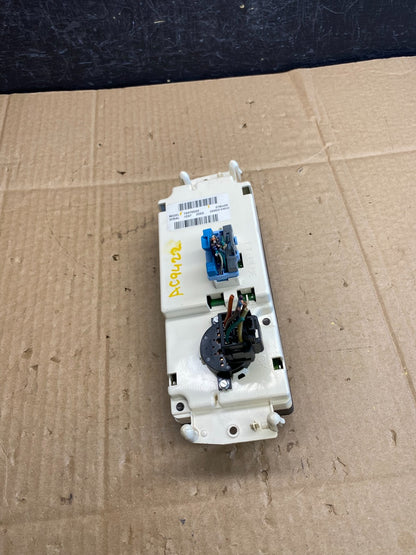 2003 to 2006 Chevrolet Silverado HVAC Heater Climate Control Module AC9422 DG4