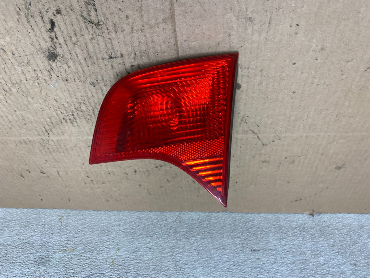 2004-2008 Audi A4 Sedan Right Passenger RH Side Inner Tail Light OEM W0875 DW0