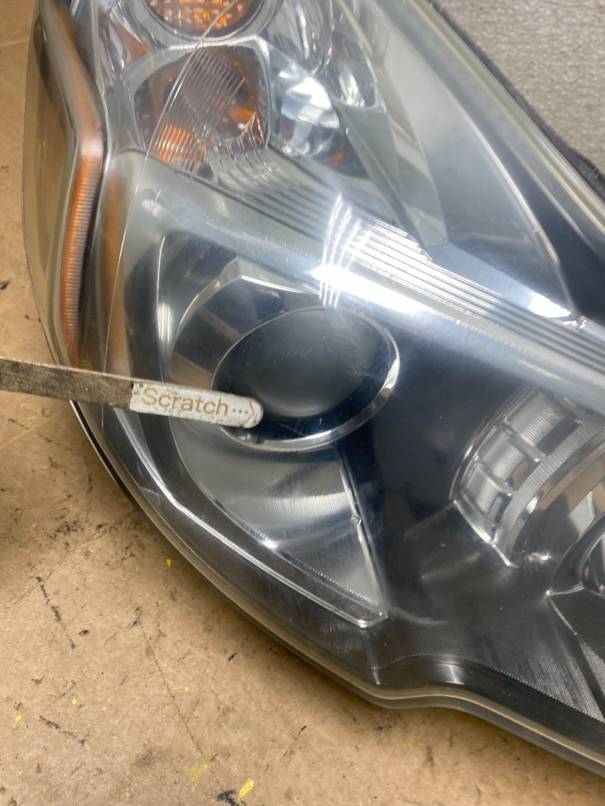 2013 - 2014 Subaru Legacy Outback Right Passenger Headlight X7040 DW4