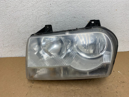 2005 2006 2007 Chrysler 300 Left Driver LH Halogen Headlight AD8082 DW0