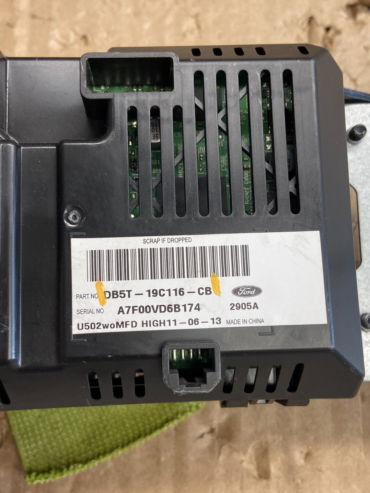 2011 to 2015 Ford Explorer 4.2" Radio Information Display Screen ae1810 DG5