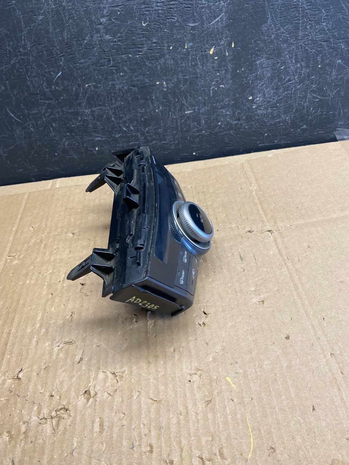 2015 to 2018 Toyota Prius V Heater Climate Control Unit Switch AD2305 DG1