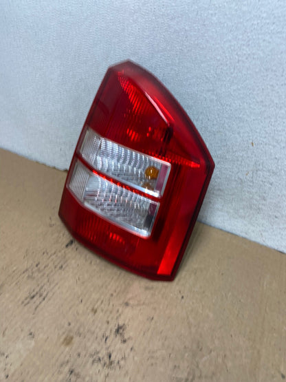 2007 2008 2009 2010 Jeep Compass Right Passenger Rh Tail Light AG2421 LK1