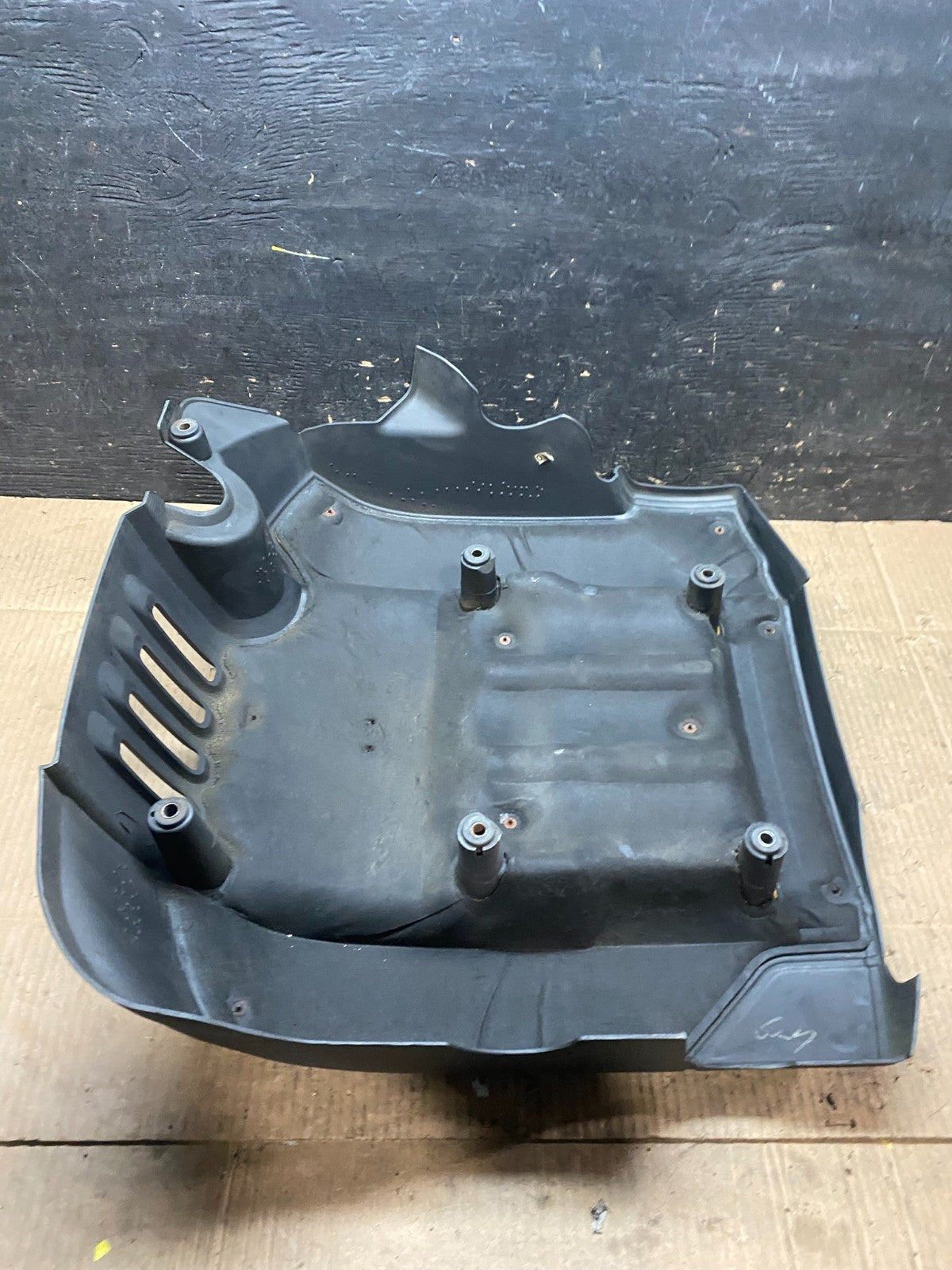 2001 - 2005 Hyundai Santa Fe 2.7L V6 Engine Motor Cover T9553 DG7