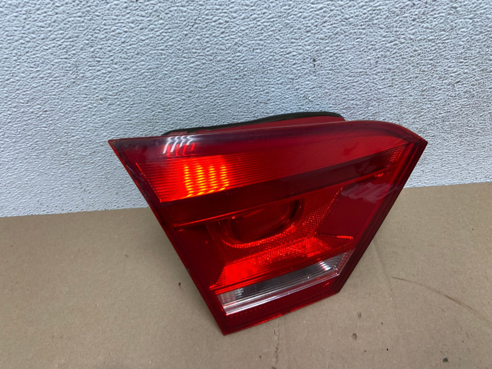2012 to 2015 Volkswagen Passat Left Driver Lh Inner Tail light AE7196 LK0