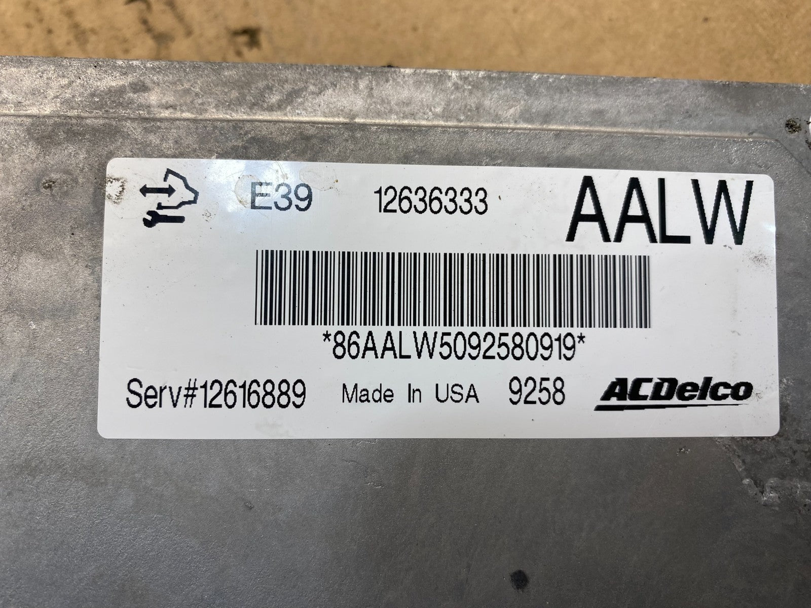 2010 2011 Chevrolet Equinox Terrain Ecu Engine Control Module Unit Ecm AE8052 DW2