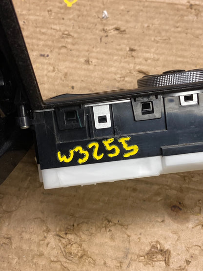 2010 to 2013 Infiniti G37 Radio Player Climate Control Panel Bezel W3255 DG6