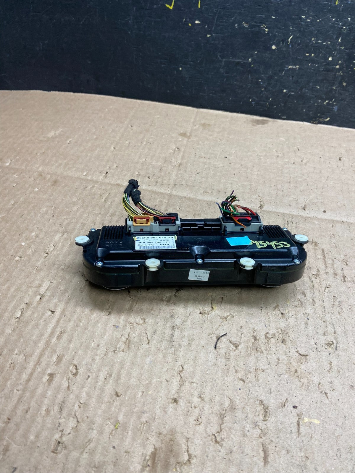 2011 - 2012 Volkswagen CC Center Climate Control Panel AC Heater Y5453 DG4