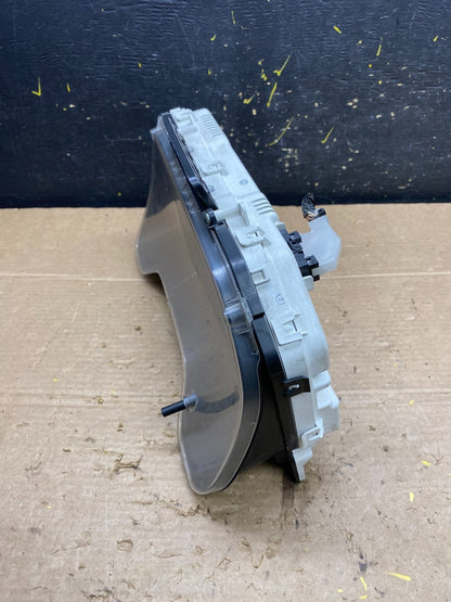 2010 Ford E150 E250 E350 VAN Gauge Speedometer Cluster w9587 DG2