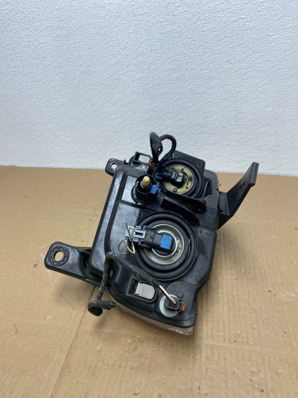 2011-2013 Jeep Grand Cherokee Right Passenger Halogen Headlight AB8152 DW6